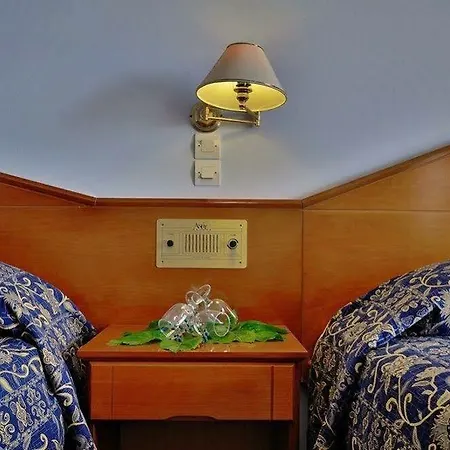 Hotell Astir Palace 4*