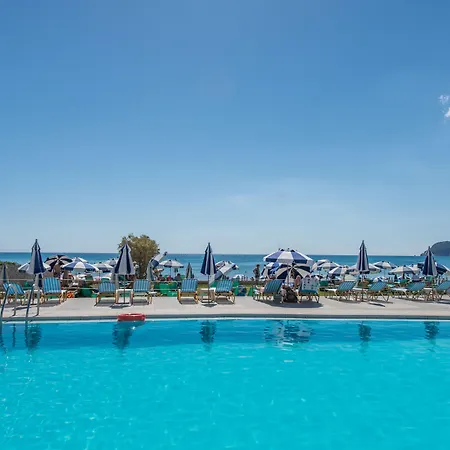 Astir Palace Hotel 4*