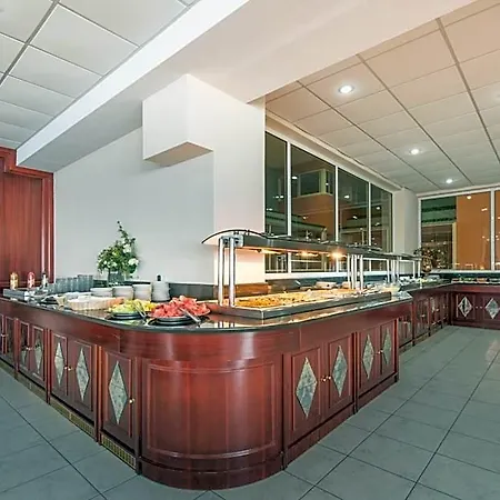 Astir Palace Hotel 4*
