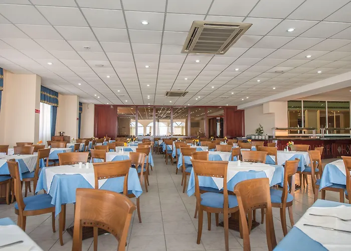 Astir Palace Отель 4*